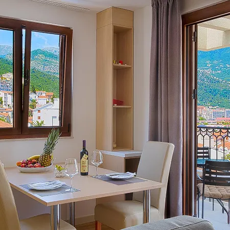 Lägenhet Spaska Budva